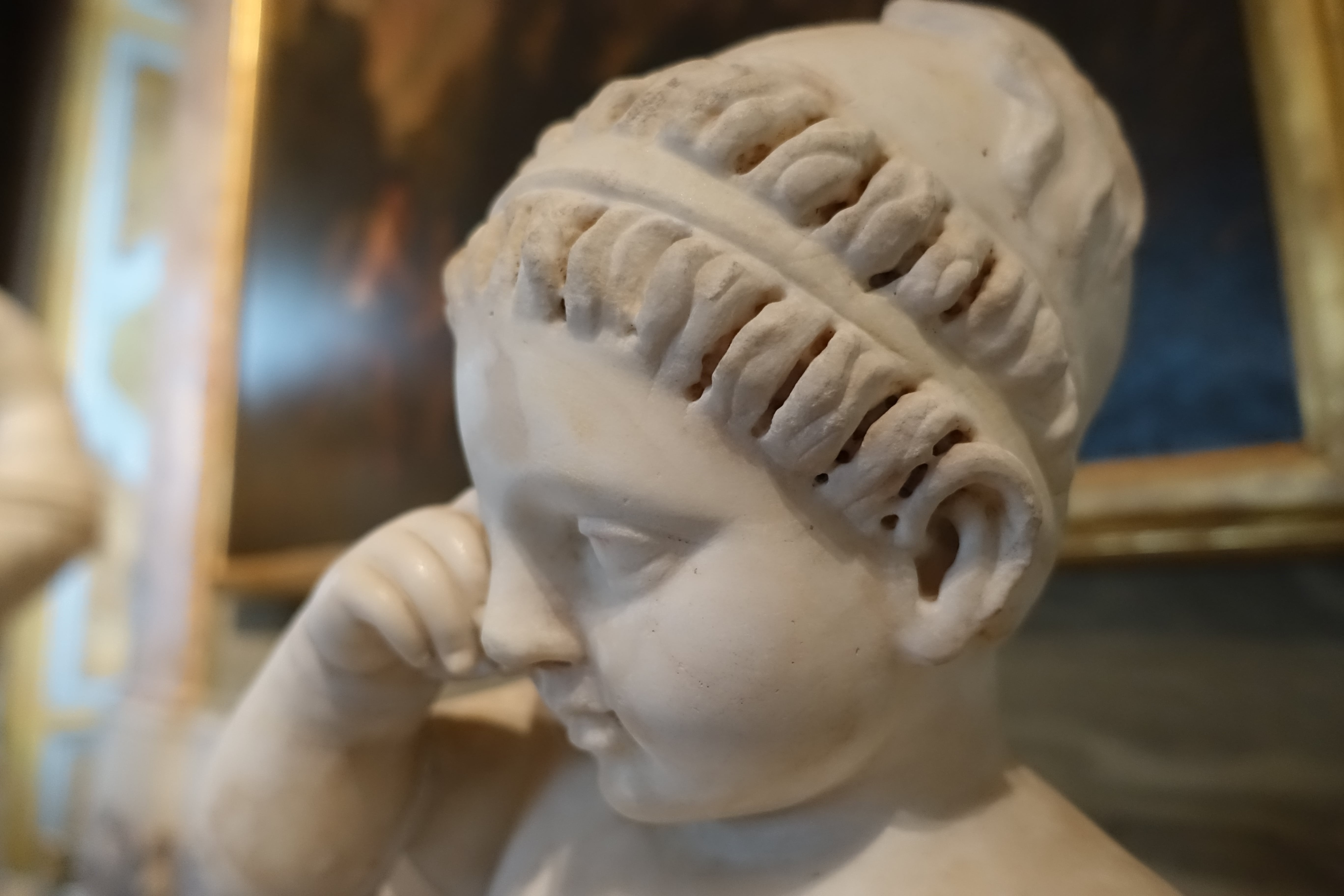 Arte Romana, da originale ellenistico - Eros in ceppi. (Galleria Borghese, Roma). Foto di Carlo de Blasio.